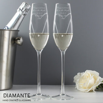 Personalised Hand Cut Heart Pair of Flutes with Gift Box Wedding Gift Personalised Hand Cut Heart Pair of Flutes with Gift Box Wedding Gift