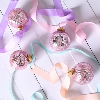 Set of 4 Pink Recycled Glass Christmas Tree Baubles Set of 4 Pink Recycled Glass Christmas Tree Baubles