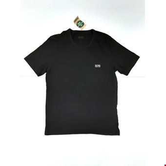 Boss Hugo Boss Men's Black T-Shirt Size Medium Pre-Loved Re-Fashioned Boss Hugo Boss Men's Black T-Shirt Size Medium Pre-Loved Re-Fashioned
