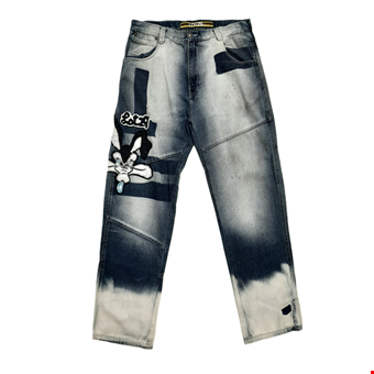 LOT 29 Mens Luxe Looney Tunes Wile E Coyote Jeans Size 34W Vintage Y2K Pre-Loved LOT 29 Mens Luxe Looney Tunes Wile E Coyote Jeans Size 34W Vintage Y2K Pre-Loved